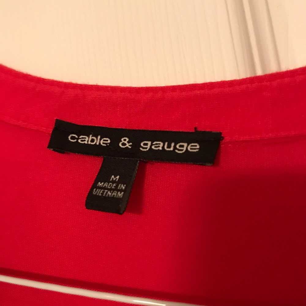 blouse - Picture 2 of 2